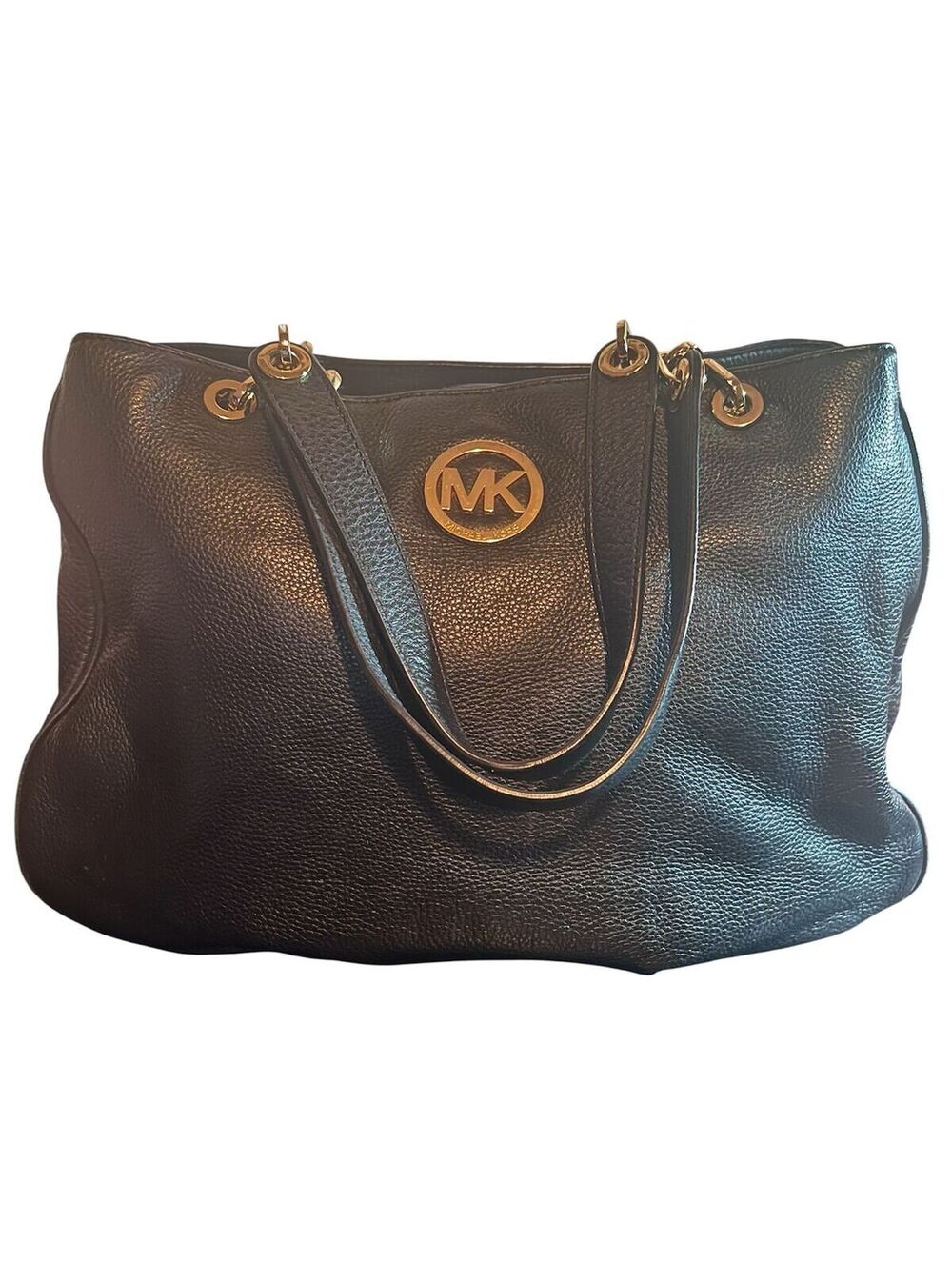 MK67. Michael Kors Fulton Large Pebbled Leather Shoulder Bag